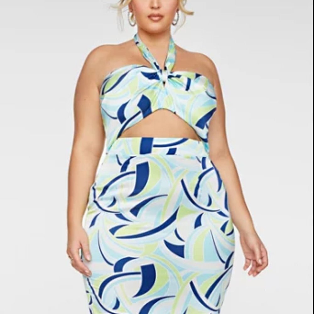 #6❤️ NEW Fashion to Figure Jennifer Wavy Print Halter Dress